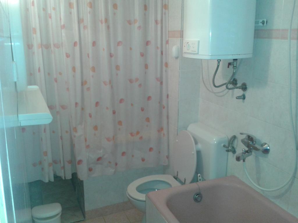 Apartments Zdenka Rogoznica  Room photo