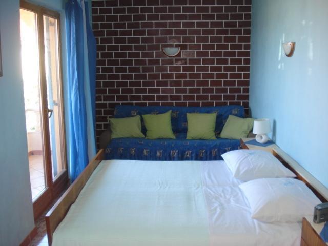 Apartments Zdenka Rogoznica  Room photo